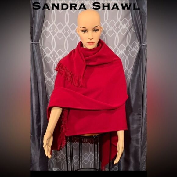 🔴Sandra Fleece Shawl Wraparound Red with a fringe OSFM vintage EUC - Picture 1 of 6